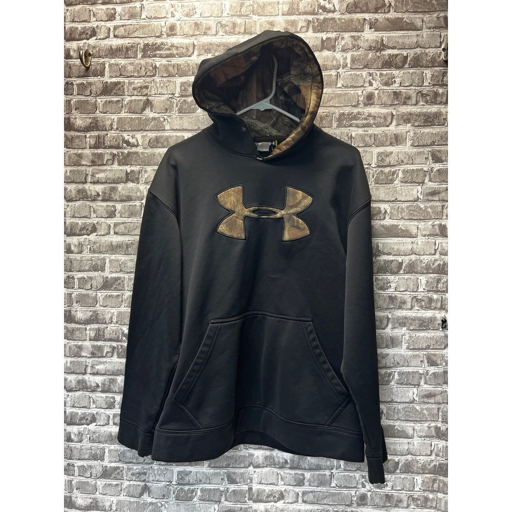 Under Armour hoodie‎